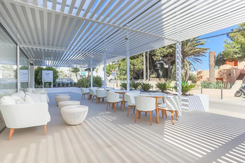 White Apartments - Adults Only-1